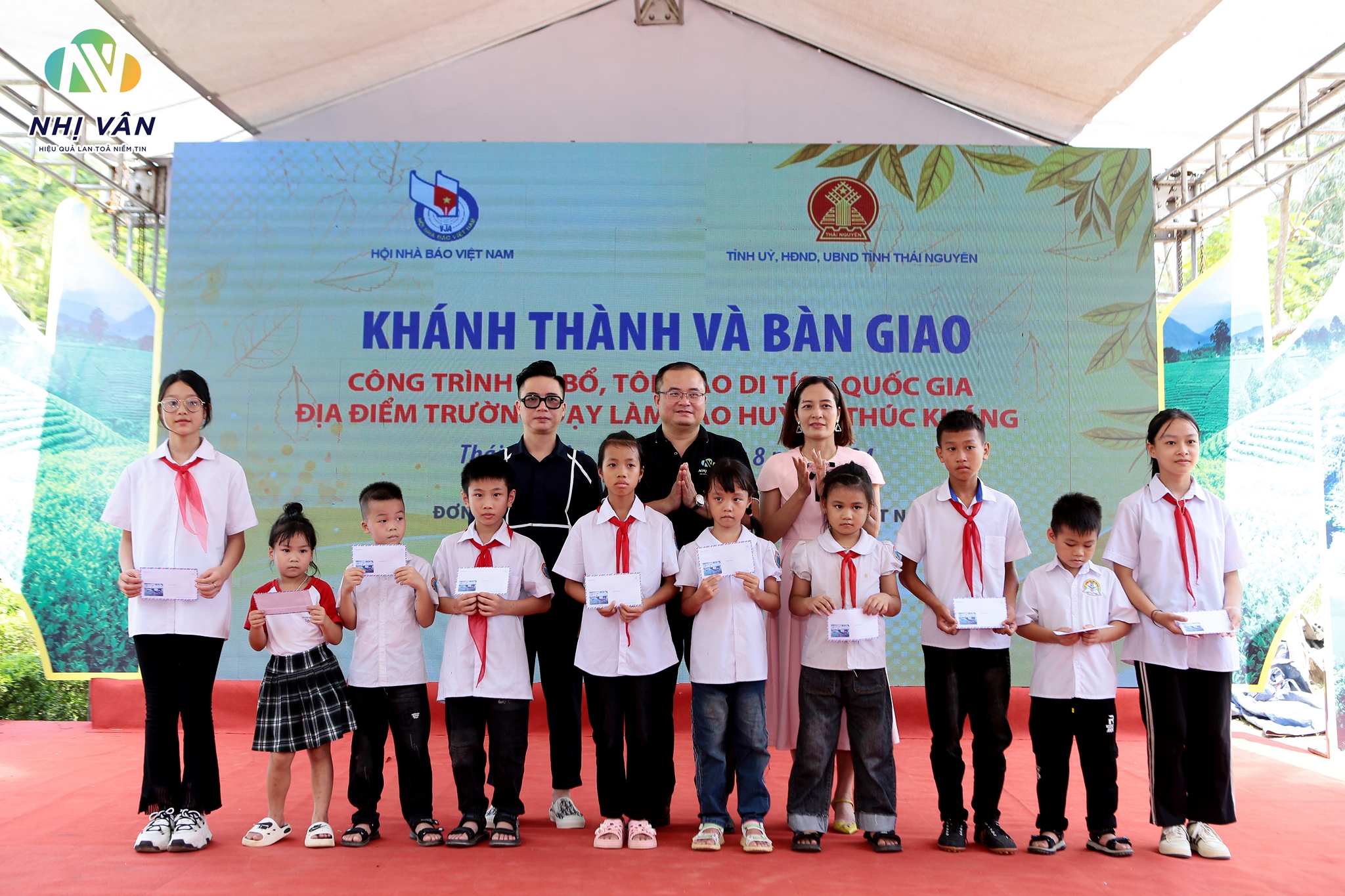 nhi-van-media-tham-du-le-khanh-thanh-va-ban-giao-cong-trinh-tu-bo-ton-tao-di-tich-lich-su-quoc-gia-dia-diem-truong-day-lam-bao-huynh-thuc-khang-01