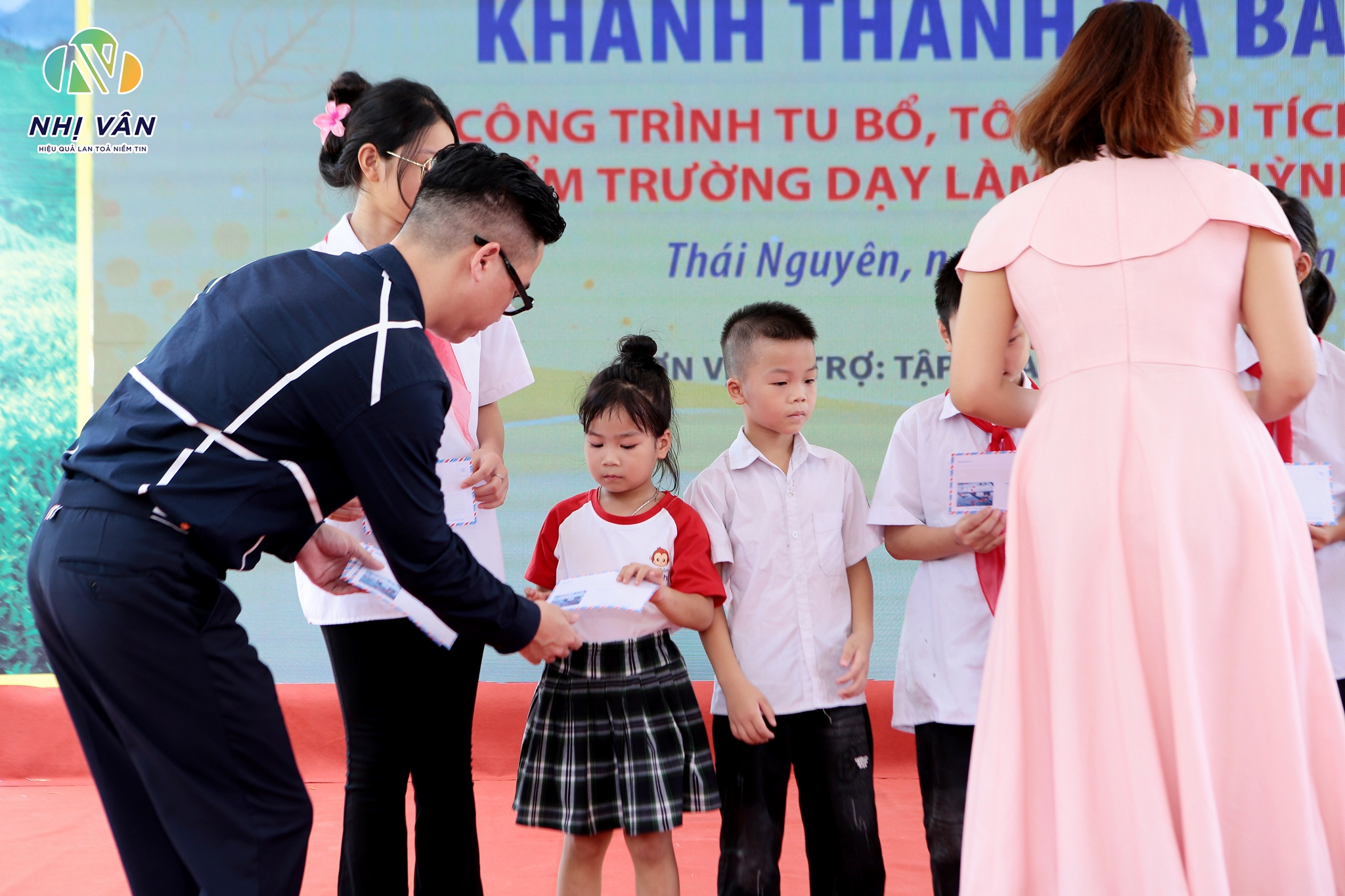 nhi-van-media-tham-du-le-khanh-thanh-va-ban-giao-cong-trinh-tu-bo-ton-tao-di-tich-lich-su-quoc-gia-dia-diem-truong-day-lam-bao-huynh-thuc-khang-04