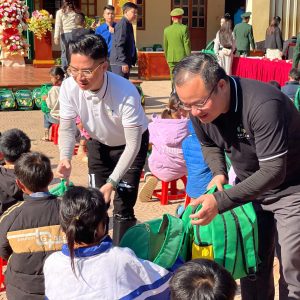Bếp Ấm Yêu Thương – Lần thứ V: Hành trình 895 món quà và 566 bữa ăn chạm tới trái tim của trẻ em vùng cao